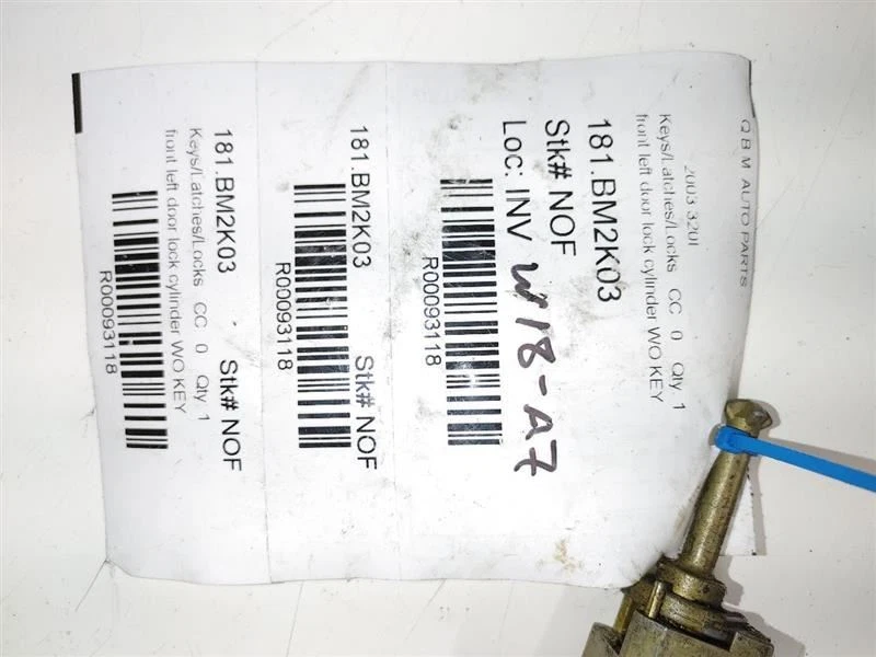 BMW 320I 2003 cerradura puerta delantera izquierda cilindro dos llaves Foto 4 de 4