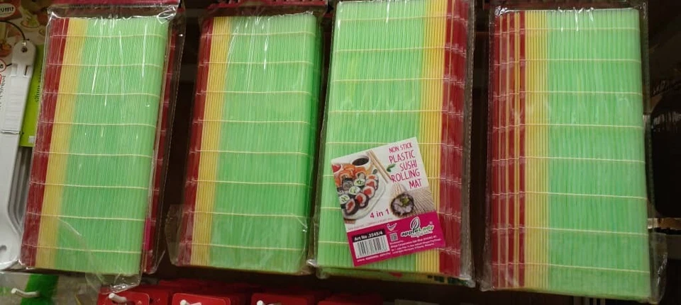 non stick plastic sushi rolling - Image 4 of 4