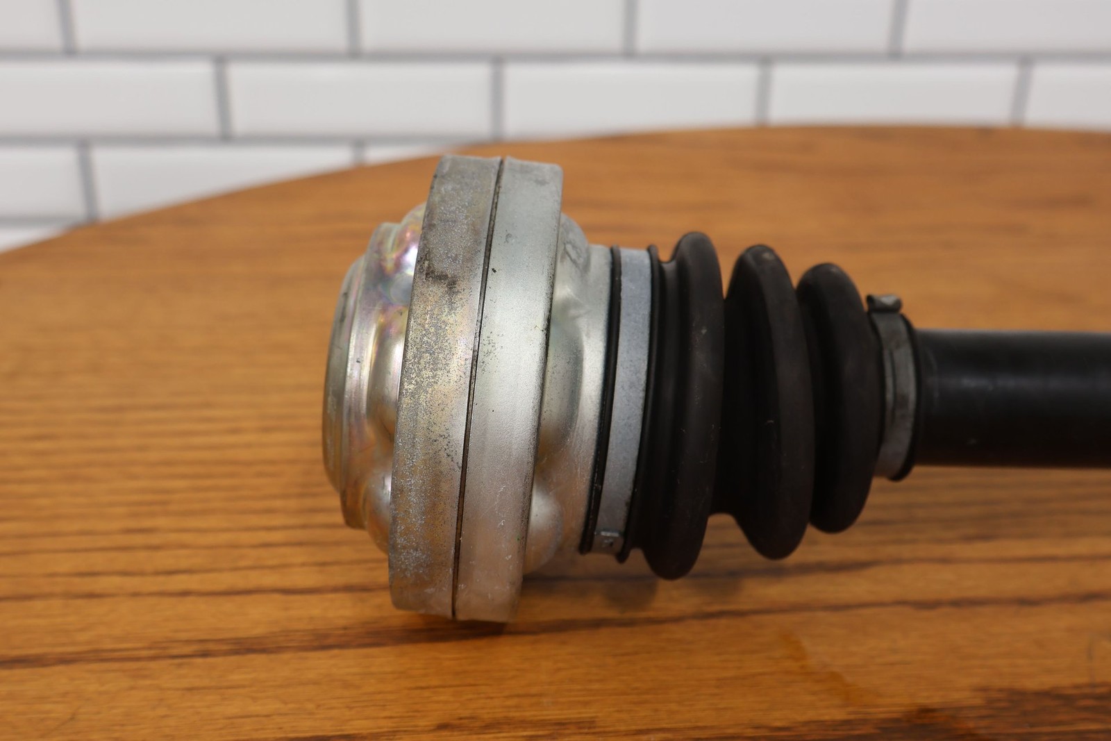 2010 Aston Martin V8 Vantage Rear Left Automatic Axle Shaft (4G43-43402-AB) 33K