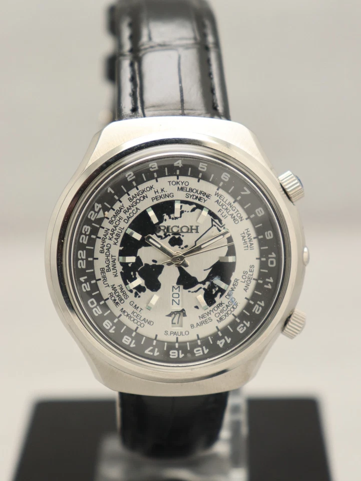 Reloj Hombre Ricoh Automático Hora Mundial Día y Fecha. Foto 4 de 4