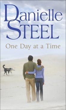 One Day at a Time von Danielle Steel | Buch | Zustand gut