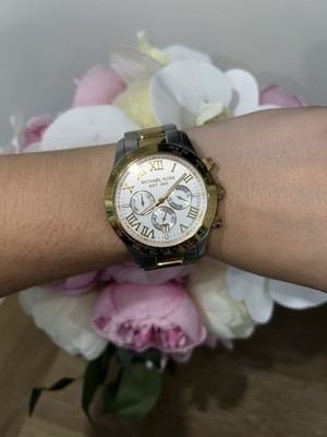 Michael Kors MK8229 – two‑tone silver & gold chronograph  display picture 2