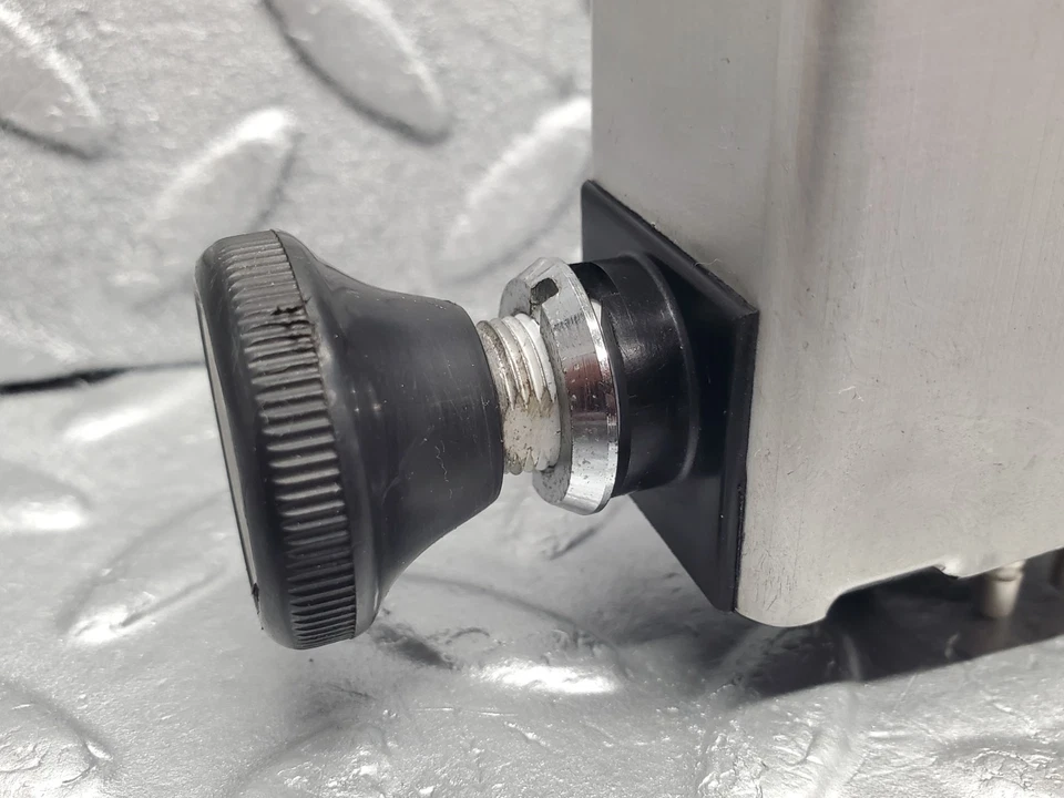 ⚙50498⚙ Interruptor de luz de peligro Mercedes-Benz W108 280SE 3.5 Bosch 0335240002 Foto 3 de 4