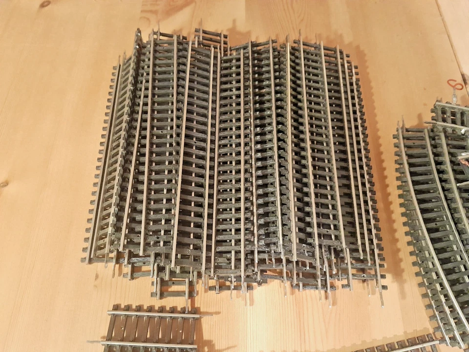 127x Piko H0 GDR Hollow Section Tracks, Crossings, Points, Used, Good Condition - Image 3 of 4