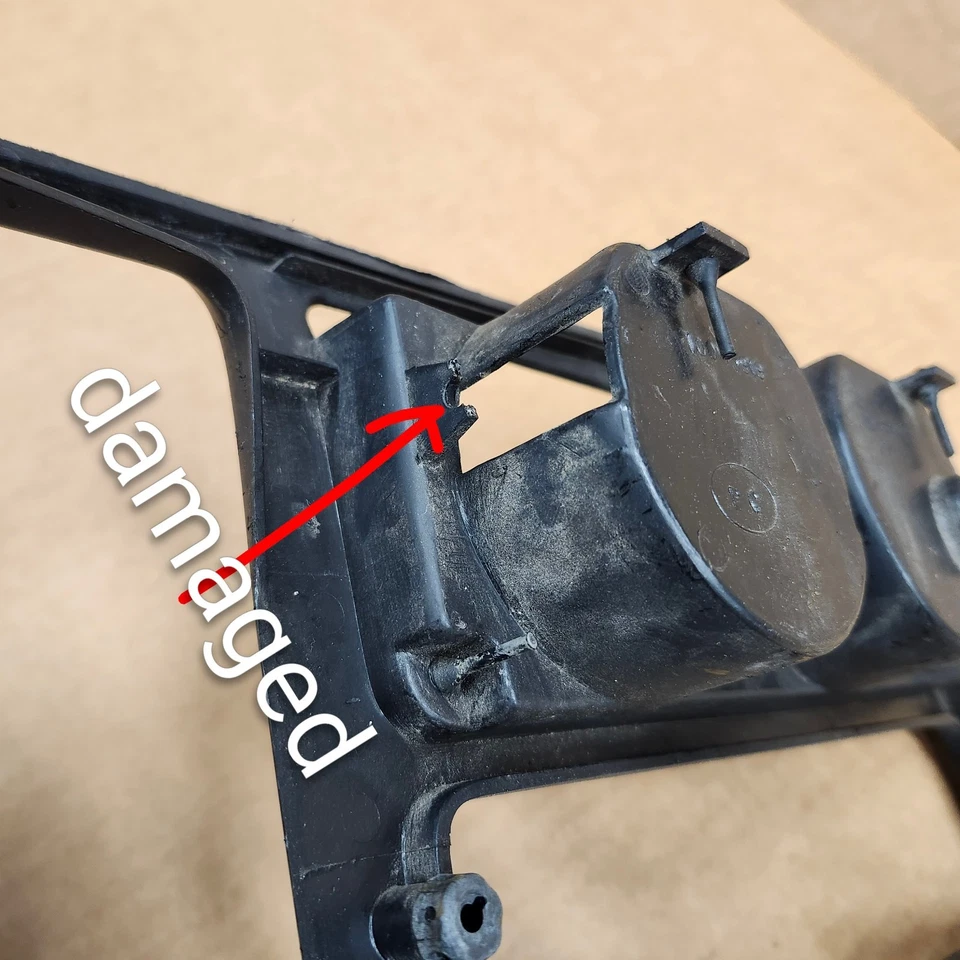 Placa de cambio de consola central Corvette 92-93 C4 transmisión automática bisel recorte defectos Foto 3 de 4