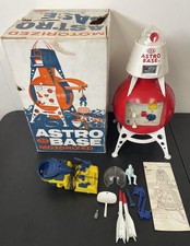 1960 Ideal Astro Base Motorized Space Toy 4803 Working w/ Box Scout Car Parts
