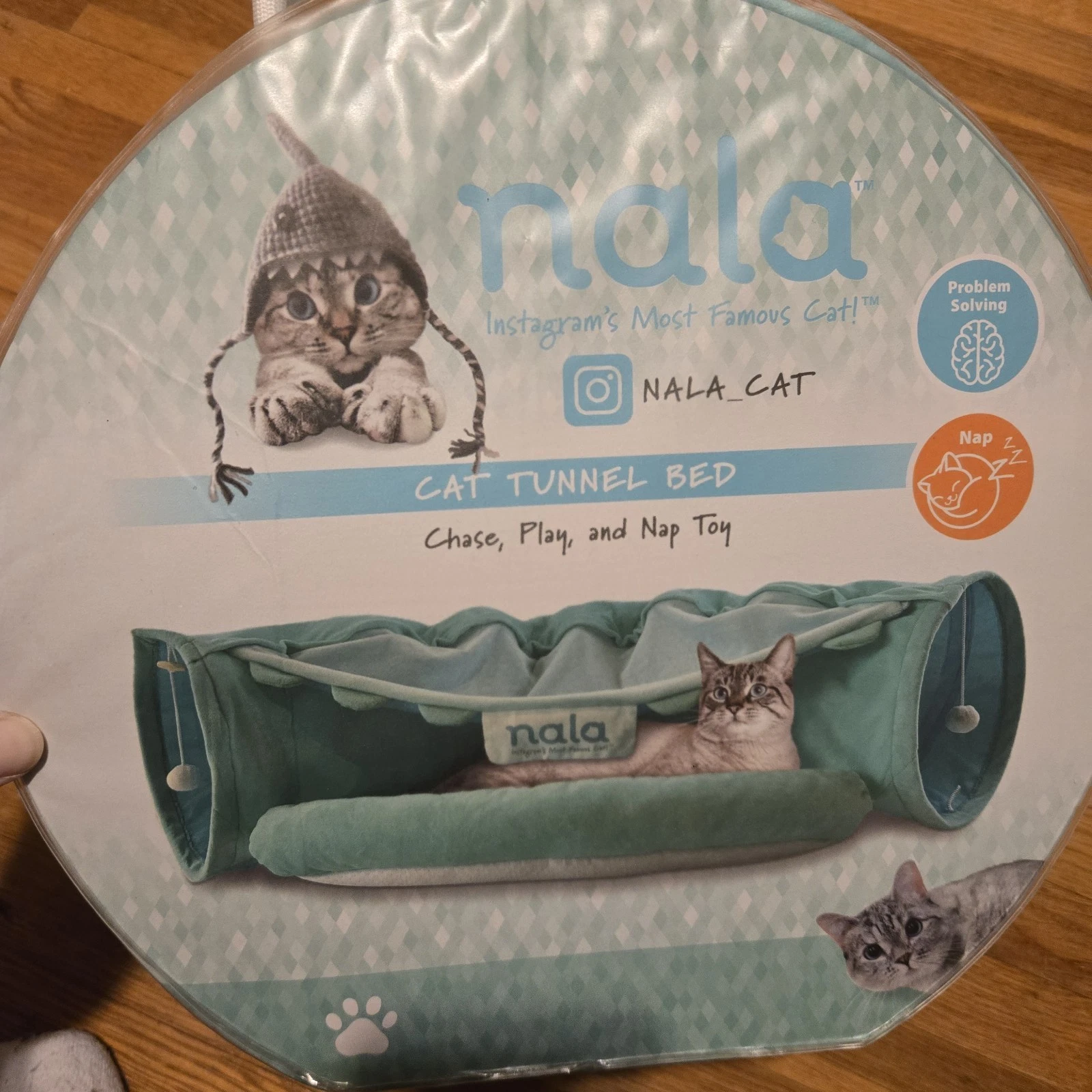 Nala Cat Tunnel for Indoor Cats, 48" READ DESC..