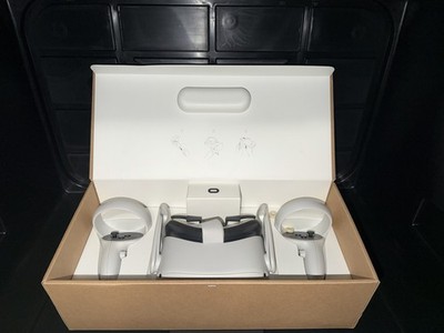 Oculus Quest 2 128GB All Original Accessories Included +  3rd Party Headstrap