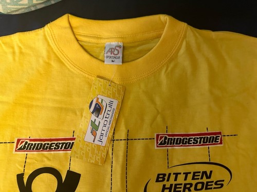 FORMULA 1 : JARNO TRULLI MEDIUM T SHIRT NEW WITH TAGS SIZE MEDIUM OFFICIAL MERCH - Picture 2 of 3