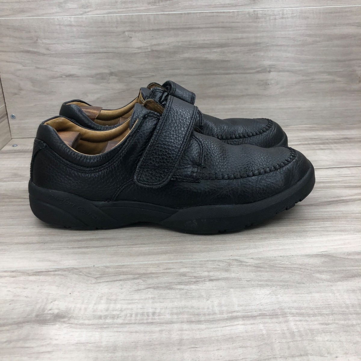 Comfort Shoes Men's 11 Scott Black Leather Hook and Loop