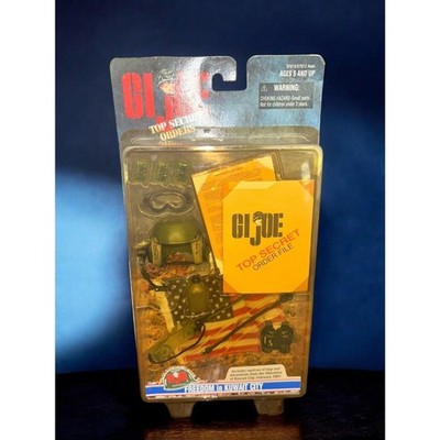 Hasbro 2000 GI Joe Mission Survivor Set Top Secret 12 Inch 1/6 Scale
