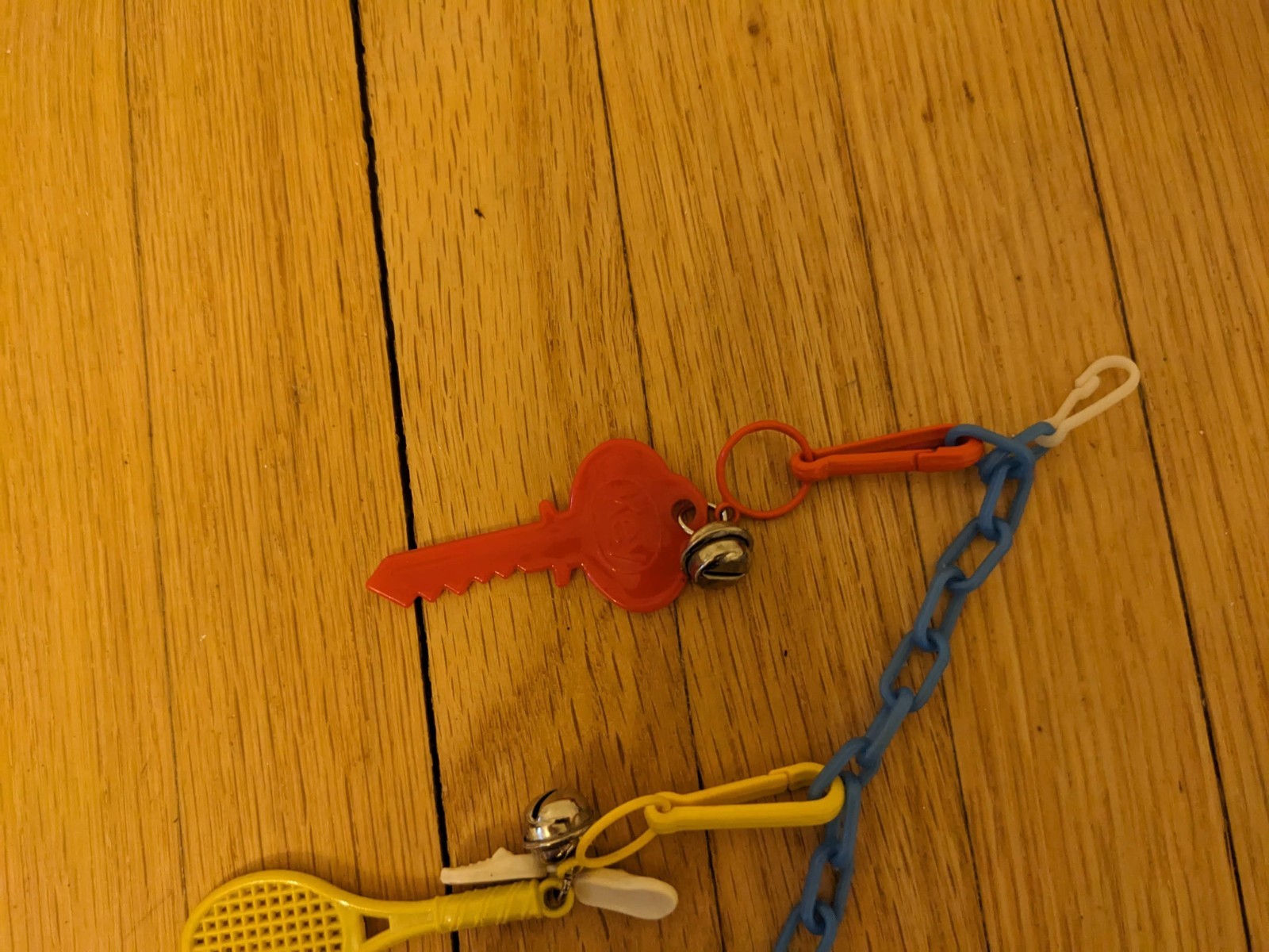 VINTAGE 1980’S BELL CLIP CHARM NECKLACES 80’S, 10 charms blue chain white clasp 