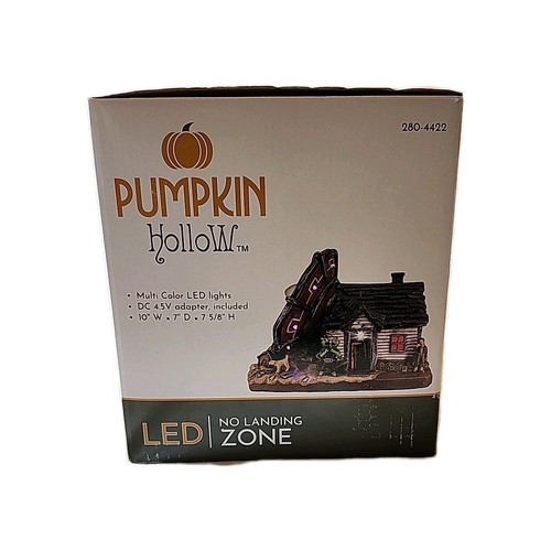 Pumpkin Hollow Landing Zone Alien Theme Spooky Halloween Village Decor 10x7x7.5" - Picture 2 of 7