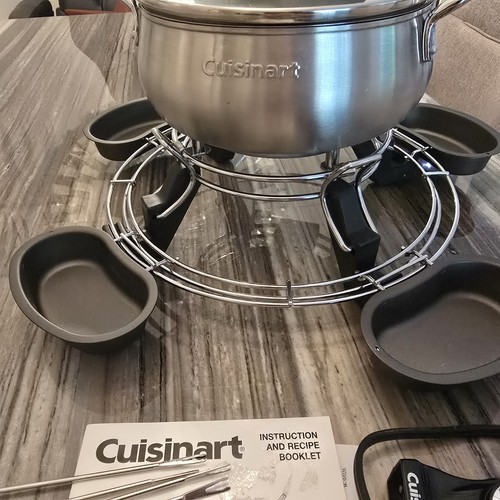 Cuisinart Fondue Set with Rotating Lazy Susan Stainless Steel Cuisinart - Picture 3 of 9