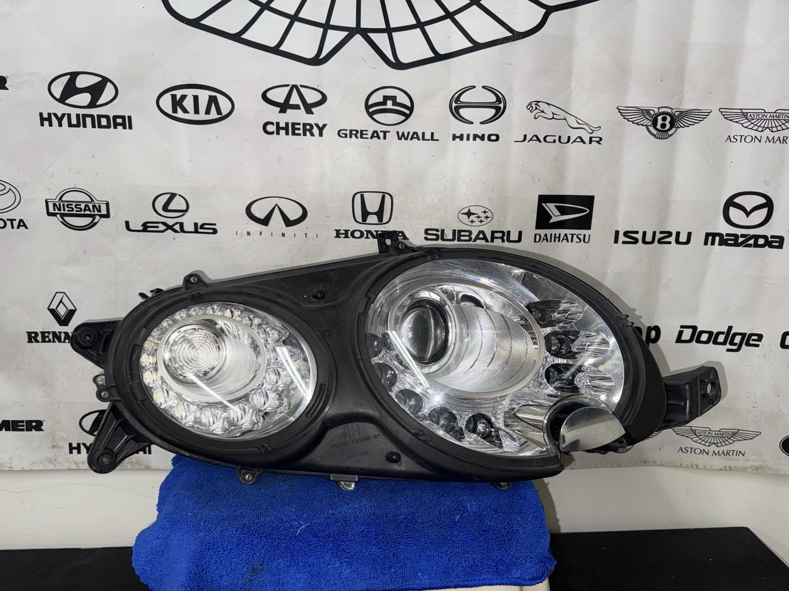 2012 2017 Bentley Continental  OEM RH BI HID Xenon Headlight