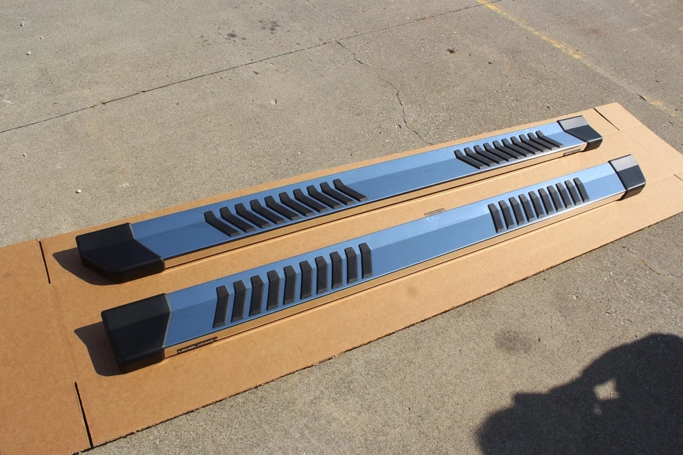 6" OEM SS Running Boards for 07-21 Toyota Tundra Crew Cab (Imperfect) Foto 4 de 4