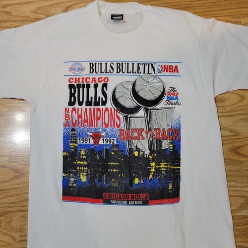 Vintage Size Large Chicago Bulls Bulletin Shirt Back to Back Champion 1991 1992 - Picture 2 of 15