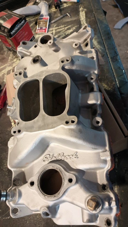 EDELBROCK Performer Chevy 350 intake manifold 2101 eBay
