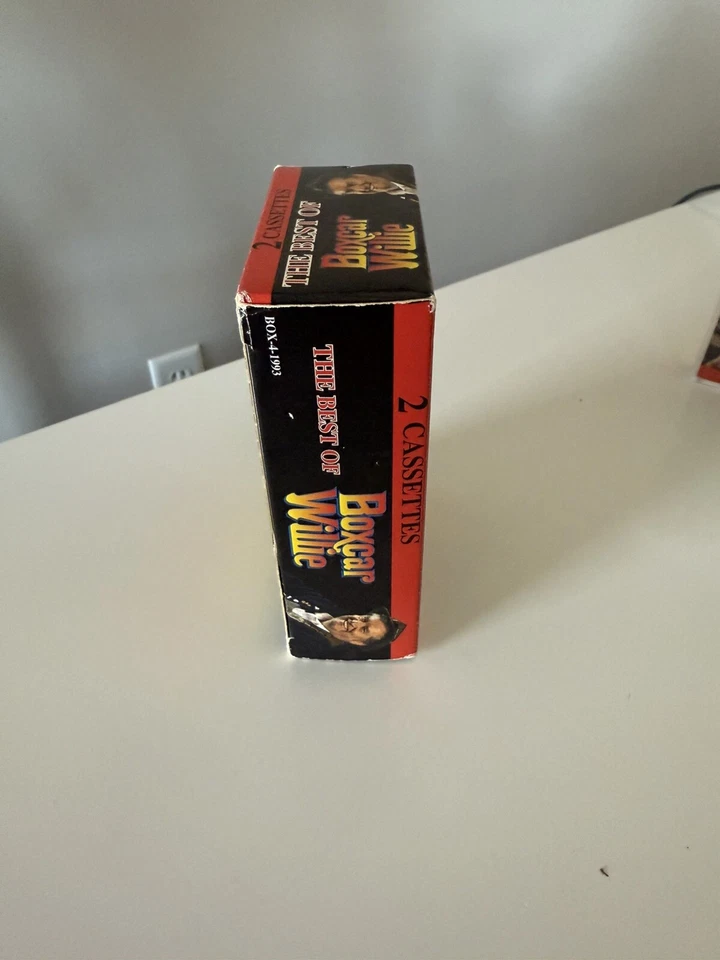 The Best of Boxcar Willie (Vol 1 &2) Cassettes Boxed Set Vintage1993 Autographed Foto 4 de 4