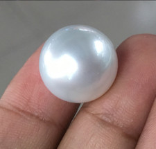 Charming 13mm Natural genuine south sea genuine white loose pearl undrilled