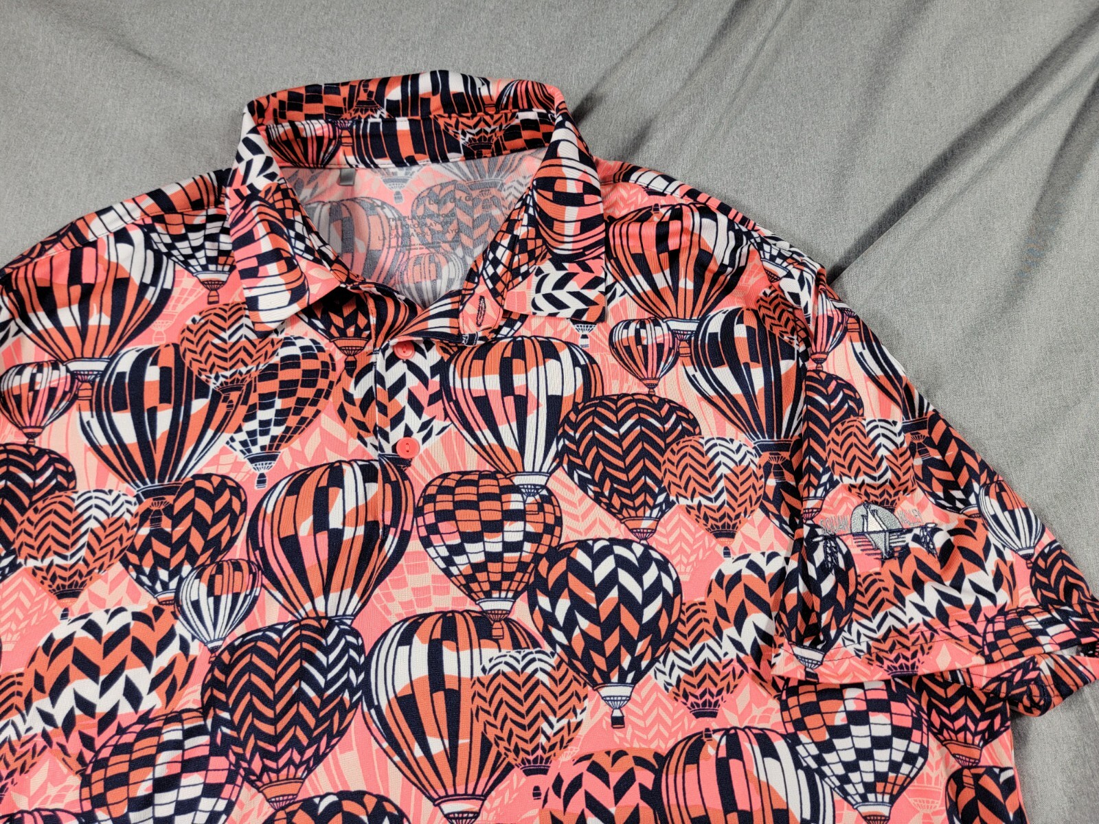 Under Armour Hot Air Balloons Men Large The playoff Performance Golf Polo Shirt