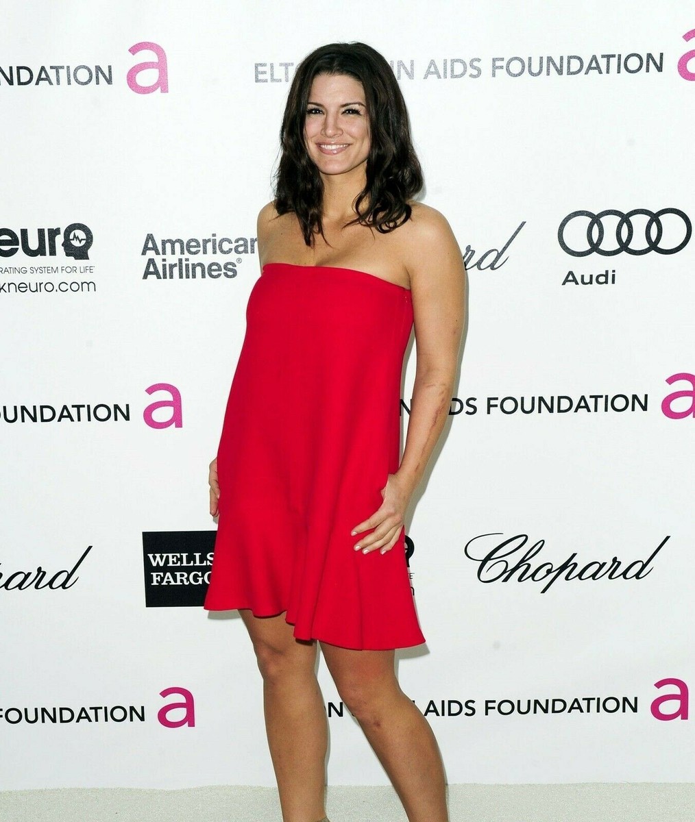 gina carano red dress EvikOo Sexy Red Skirt Wall Art Gina Carano Canvas Prints Boxer Poster For Home Office Decorations Unframed 36"x20" : Amazon.ca: Home