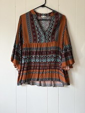 Easel Los Angeles Small Bohemian Tunic Top Ru...