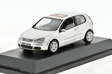 VOLKSWAGEN Golf V Silver 2008 1/43 SCHUCO