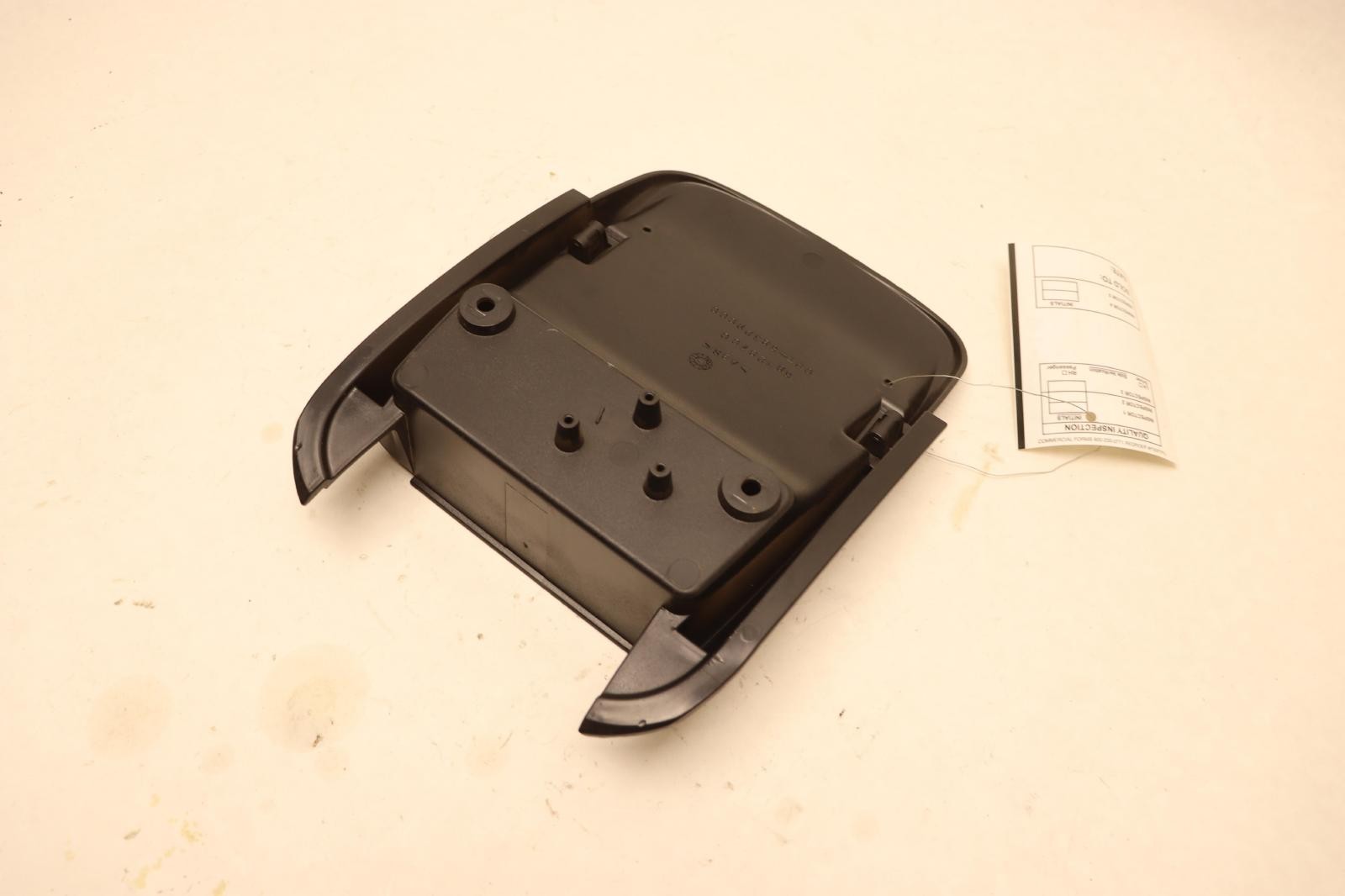 2005-2007 MASERATI COUPE GT DASHBOARD STORAGE COMPARTMENT GLOVE BOX HOUSING OEM