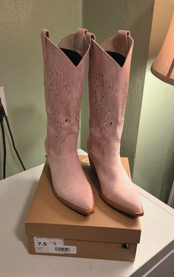 Mi.iM Women's Pink Vegan Leather Western Style Boots Size 7.5 NWB
