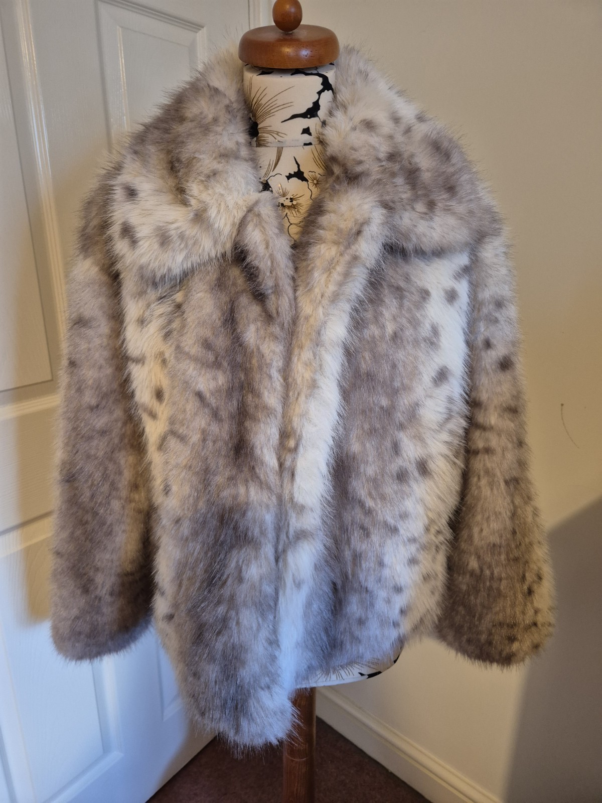 TU Faux Fur Jacket - Size Large BNWT RRP £45.00
