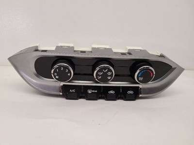 2012-2015 Kia Rio A/C AC Manual 3 knob Heater Temperature Climate Control Unit