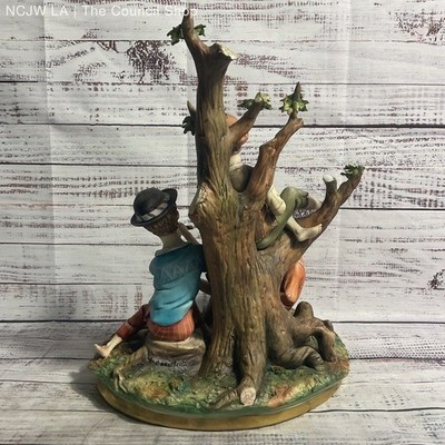 VTG Capodimonte 3 Scugnazzi Boys Under Tree 13