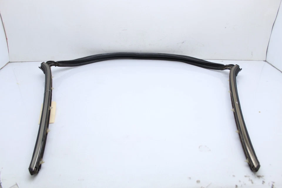 97-04 MERCEDES-BENZ SLK230 PARABRISAS DELANTERO GOMA SELLO MOLDURA Q1095 Foto 2 de 4