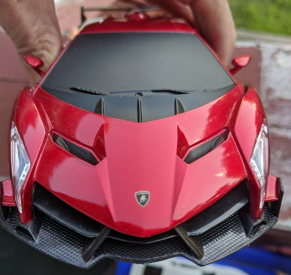 Controle Remoto Lamborghini Veneno - Vermelho BCP 1/24 Oficialmente Licenciado TESTADO! - Imagem 2 de 4