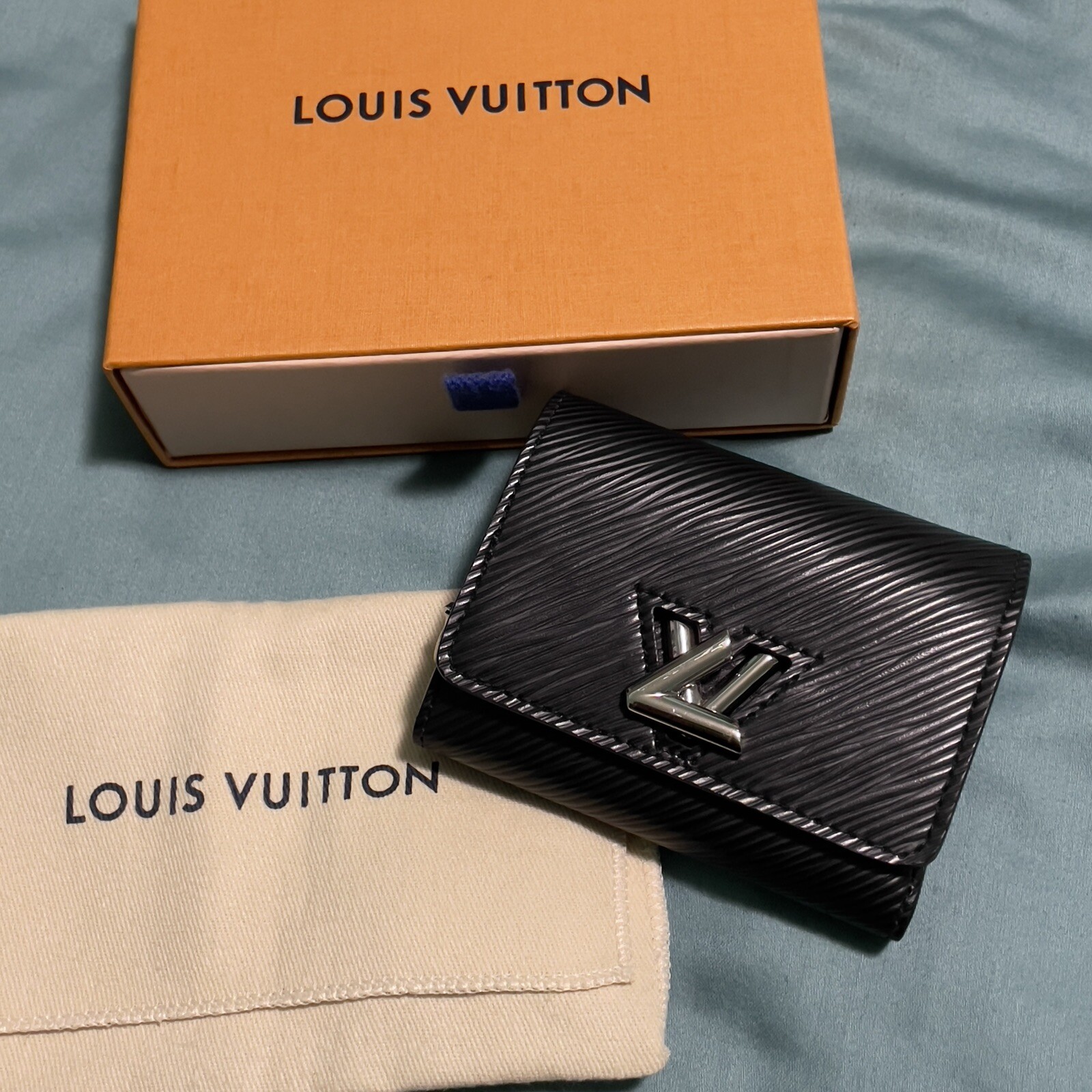 LOUIS VUITTON Twist XS Wallet in Black Epi Leather - More Than You Can  Imagine