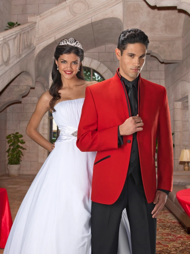 Chaqueta Esmoquin RED ILLUSIONS con Cuello Abatible y Opción Pantalón - Varias Tallas Foto 2 de 4