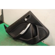 Porte arrière et accessoires Suzuki BALENO