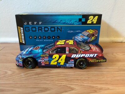 Jeff Gordon #24 Pepsi / Superman Returns 2006 Monte Carlo 1:24