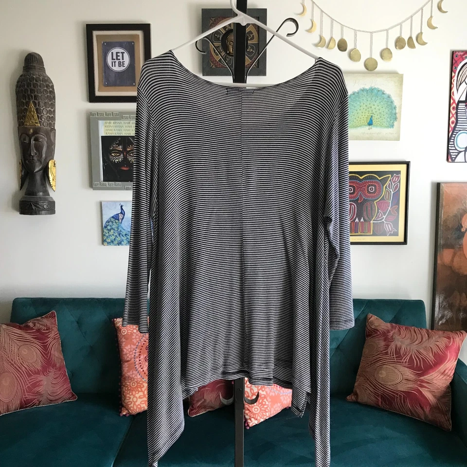 УДОБНЫЙ США размер L черный и белый в полоску ребристый вязаный декольте драпировки туника Топ - Изображение 3 из 4