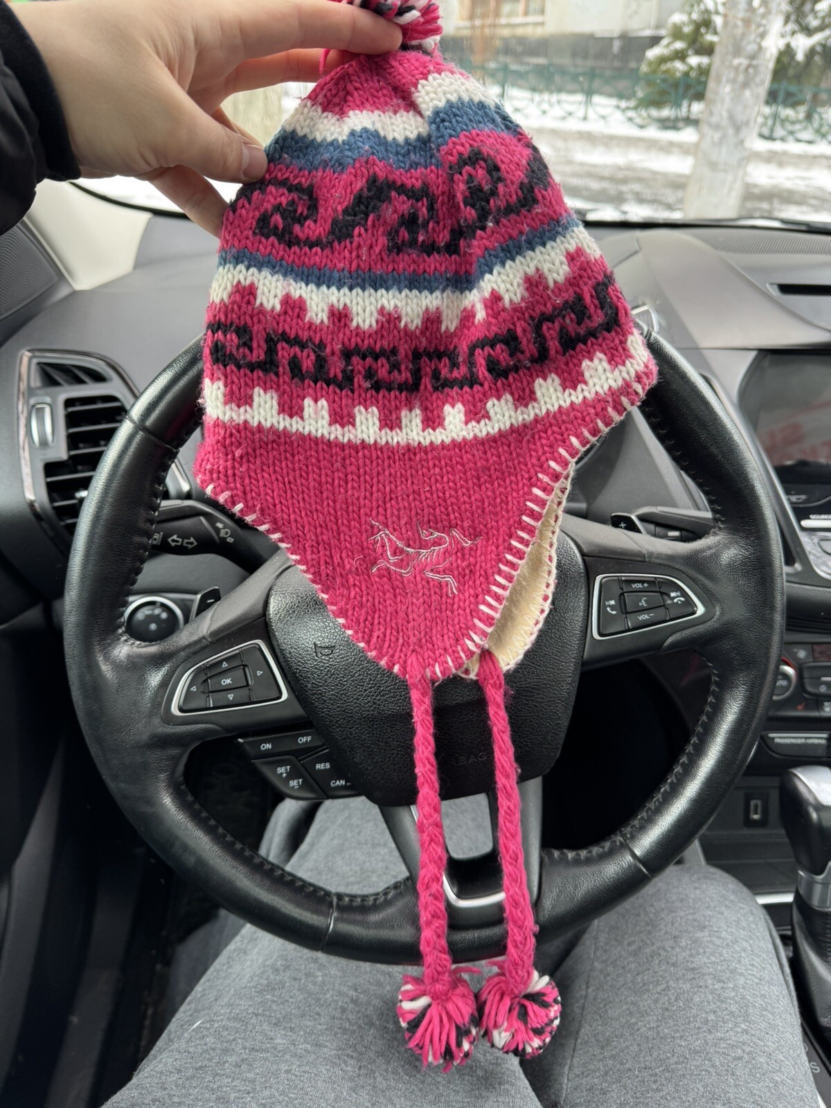 ARC'TERYX ?Cappello Arcteryx sci outdoor rosa anni 00 unisex in maglia