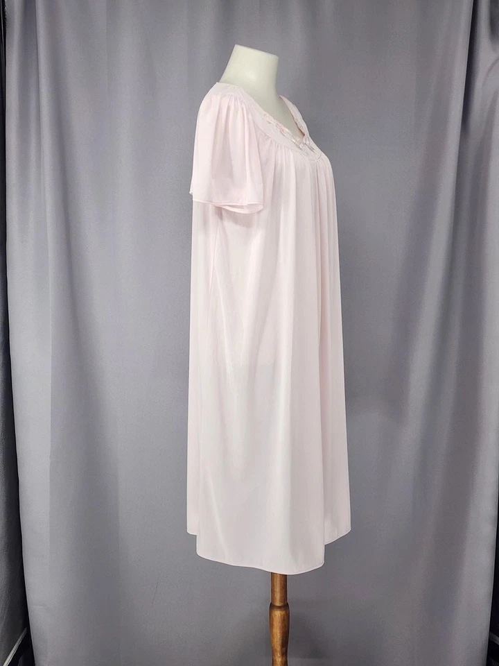 Camisón Miss Elaine para mujer mediano manga corta bordado floral ropa de dormir Foto 4 de 4