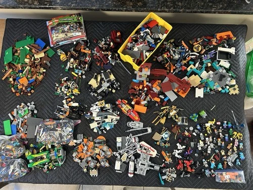 Huge Lego Ninjago Minecraft Lot Minifigures Sets Pieces Star Wars 20 Pounds