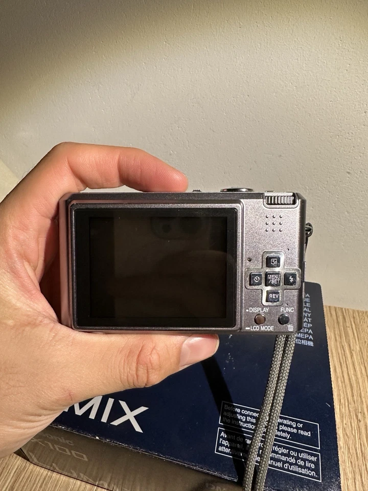 Panasonic Lumix DMC-FX100, Foto 4 von 5