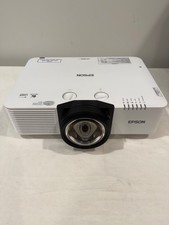 Epson PowerLite L690SE 6000-Lumen Short-Throw...