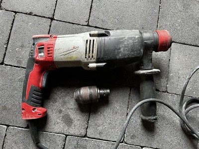 Milwaukee PH 28 X 820W Kombihammer mit Transportkoffer