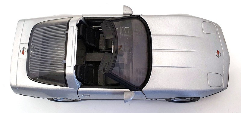 Rc2 Ertl Chevrolet Corvette 007 View to a Kill James Bond Joy Ride