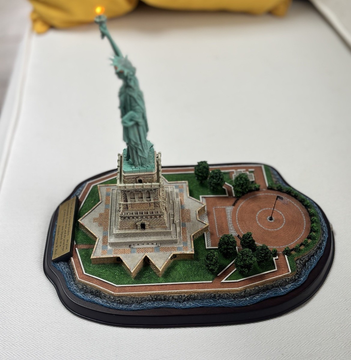Danbury Mint Commemorative Lighted Statue of Liberty Figure +