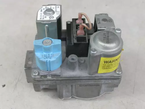 White Rodgers 36E03 238 HVAC Furnace Gas Valve C138785P06