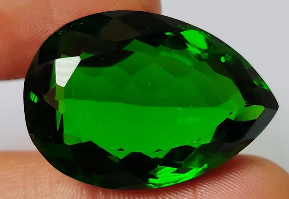 AAA+ 58.45 Ct. Large Green Moldavite Pear Cut Loose Gemstone for Ring & Pendant - Image 2 of 4